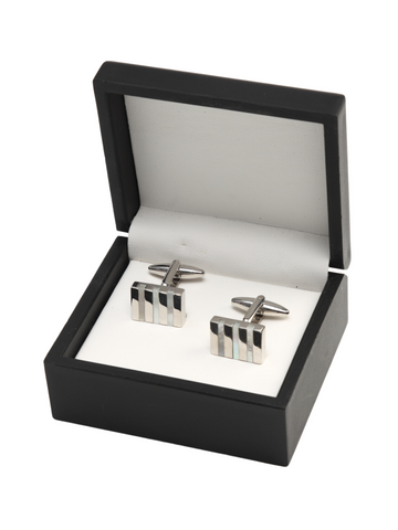 Meta Pearl cufflink